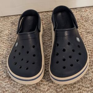 Crocs Crocband Clogs Shoes Men 10 Women 12 Slip On Comfort Sandals Navy Blue